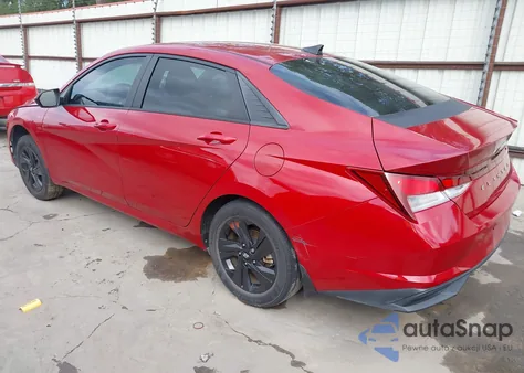 2022 Hyundai Elantra Sel z USA, uszkodzony, nr VIN KMHLM4AG9NU317842